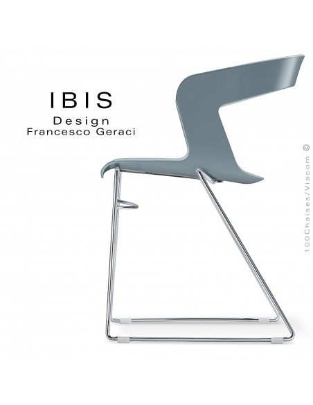 Chaise design IBIS, assise couleur gris petit gris, piétement type luge chromé brillant.