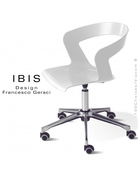 Chaise de bureau IBIS, assise coque blanche pivotante et élévation, piétement aluminium brillant avec roulettes.