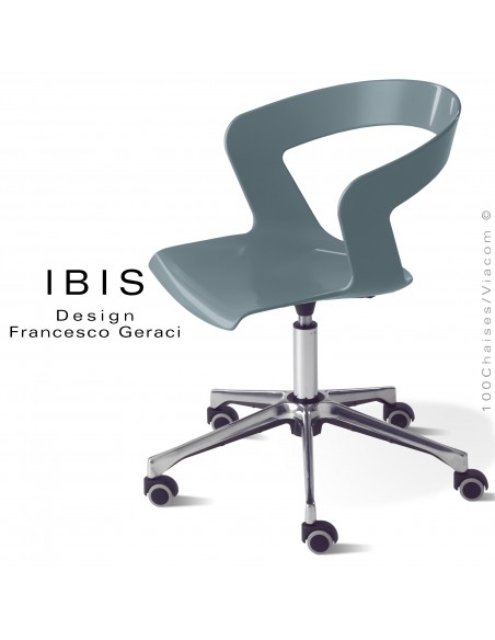 Chaise de bureau IBIS, assise coque gris pivotante et élévation, piétement aluminium brillant avec roulettes.