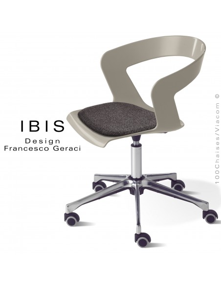 Chaise bureau IBIS, gris tourterelle pivotante avec élévation, coussin anthracite, piétement aluminium brillant et roulettes. Chaise bureau IBIS, gris tourterelle pivotante avec élévation, coussin anthracite, piétement aluminium brillant et roulettes.