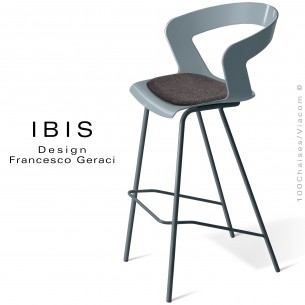 Tabouret design pour bar IBIS, piétement peint anthracite, assise coque couleur gris avec coussin feutre anthracite.