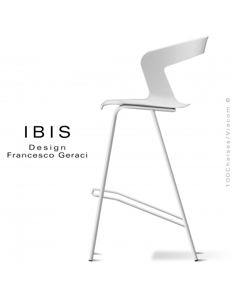 Tabouret design pour bar IBIS, piétement peint blanc, assise coque couleur blanche.