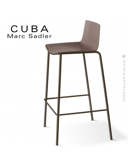 Tabouret de bar design CUBA, piétement 4 pieds peint marron, assise coque plastique couleur argile.