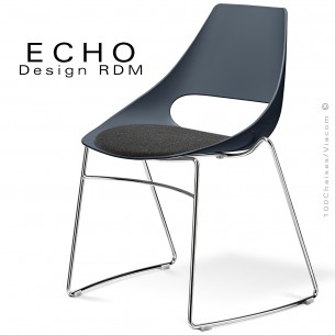 Chaise design esprit seventies ECHO, piétement luge chromé brillant, assise coque anthracite avec coussin feutre anthracite.