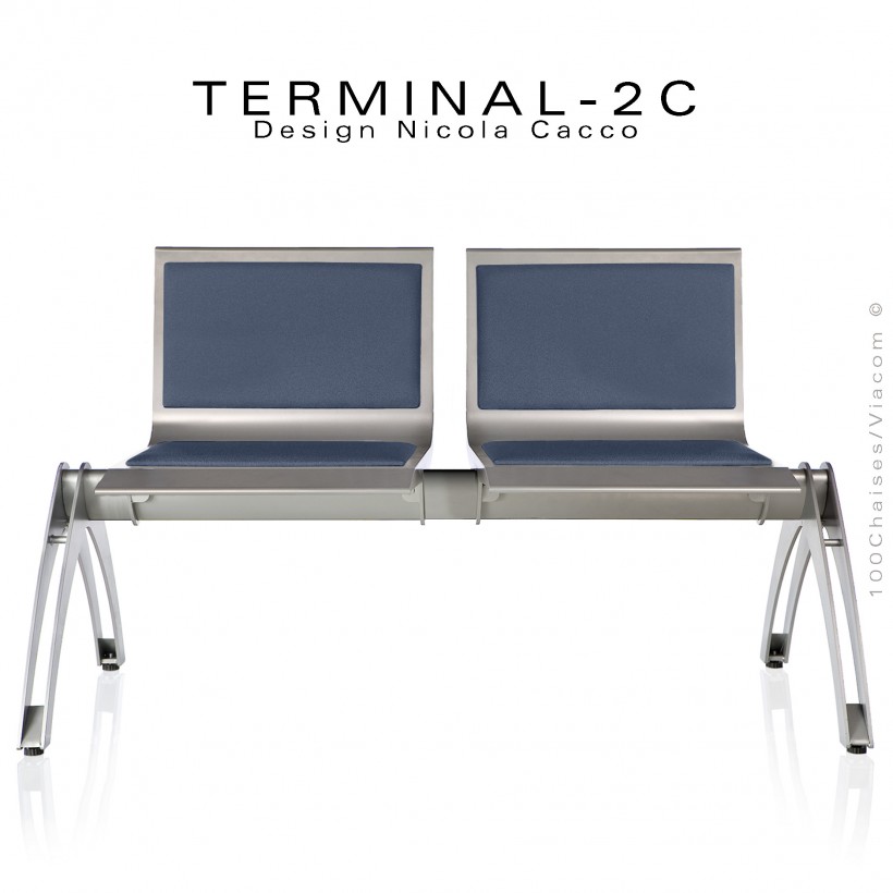 Banc design ou assise sur poutre TERMINAL deux places avec coussin d'assise et dossier tissu bleu foncé, structure aluminium.