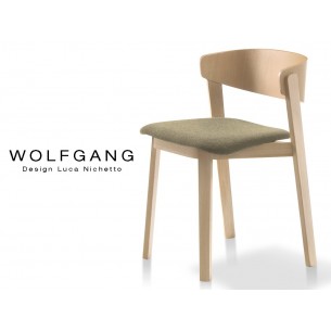 WOLFGANG chaise design en bois, vernis naturel, assise capitonnée couleur chanvre.