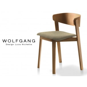 WOLFGANG chaise design en bois finition noix, assise capitonnée chanvre.