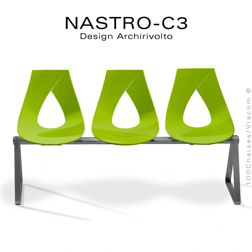 Banc design ou siège sur poutre NASTRO-C3, piétement acier peint gris foncé, assise coque plastique verte.