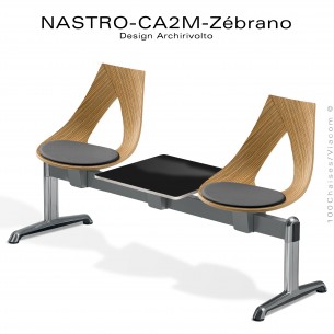 Banc design ou siège sur poutre NASTRO, piétement aluminum poli brillant, assise bois Zébrano avec coussin et tablette.