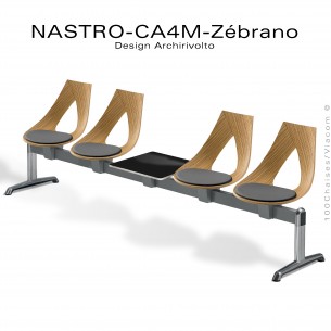 Banc design ou siège sur poutre NASTRO, piétement aluminium poli brillant, assise bois placage Zébrano avec coussin et tablette.