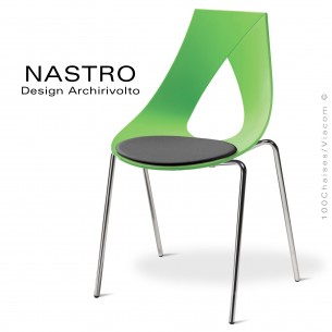 chaise design NASTRO, piétement acier chromé brillant, assise coque plastique couleur verte avec cousin cuir anthracite.