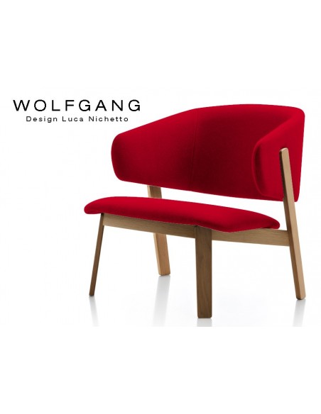WOLFGANG lounge, fauteuil design bois, finition noix, assise capitonné rouge.