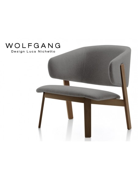 WOLFGANG lounge, fauteuil design bois, finition tabac, assise capitonné gris foncé.
