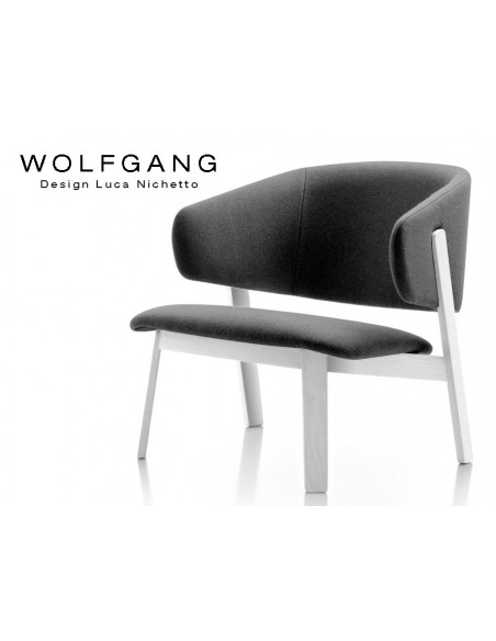 WOLFGANG lounge white, fauteuil design bois, assise capitonnée noir.
