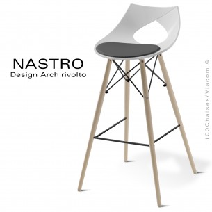 Tabouret de bar design NASTRO, piétement bois de hêtre massif blanchi, assise plastique couleur avec coussin cuir.