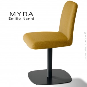 Chaise confort design MYRA, piétement colonne centrale ronde sur platine de sol, habillage gamme tissu Medley de Gabriel.