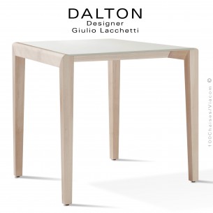 Table design DALTON, piétement bois de Frêne vernis, plateau compact HPL couleur blanc.
