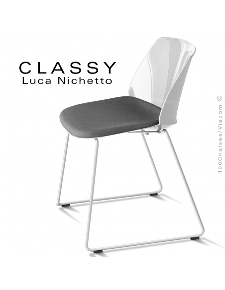Chaise design confort CLASSY, piétement luge peint ou chromé brillant, assise coque plastique couleur avec coussin tissu.