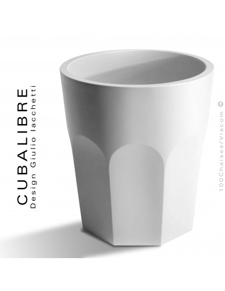Maxi vase ou pot XXL décoratif design CUBALIBRE, peut être utilisé pour contenir des plantes ou comme seau à glace.