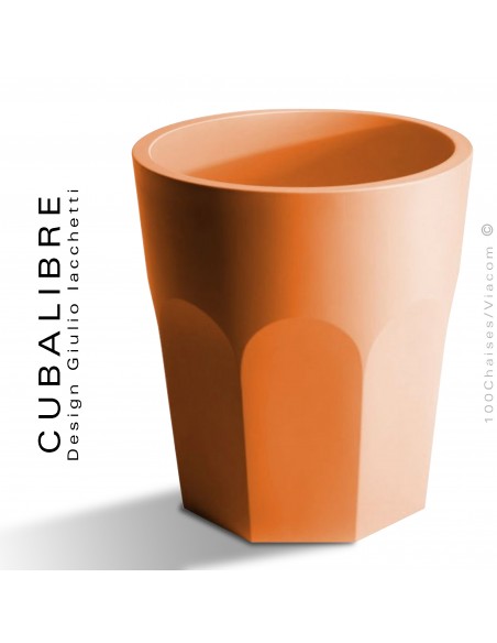 Maxi vase ou pot XXL décoratif design CUBALIBRE, peut être utilisé pour contenir des plantes ou comme seau à glace.