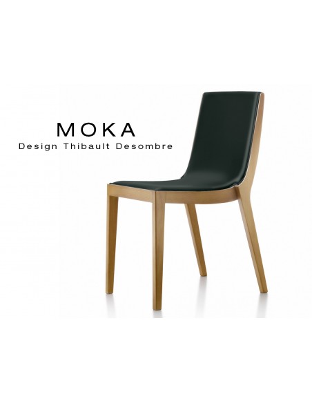 Chaise design MOKA en bois, vernis hêtre naturel, assise rembourrée, capitonnée cuir noir.
