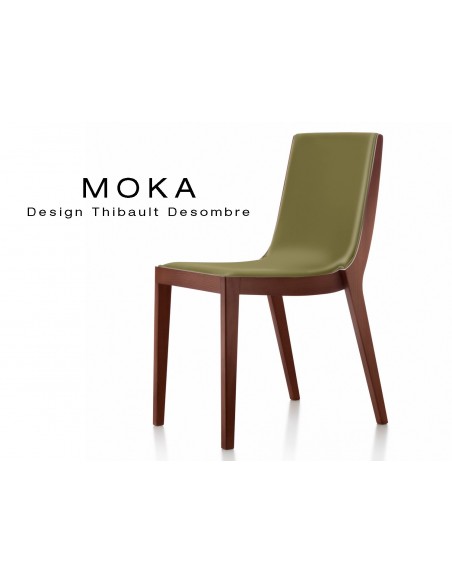 Chaise design MOKA en bois, vernis acajou, assise rembourrée, capitonnée cuir havane.
