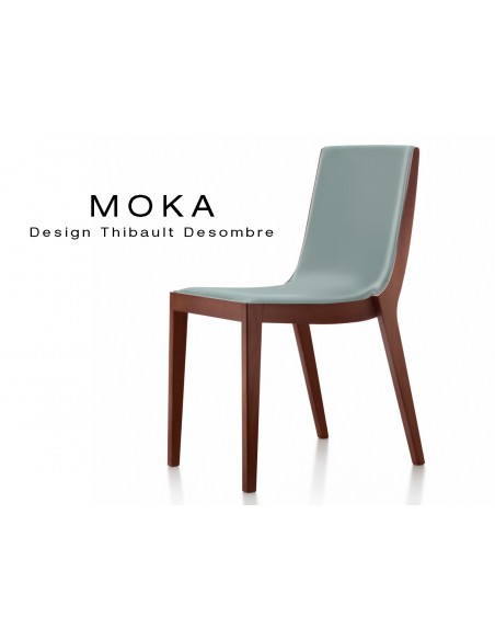 Chaise design MOKA en bois, vernis acajou, assise rembourrée, capitonnée cuir gris perle.