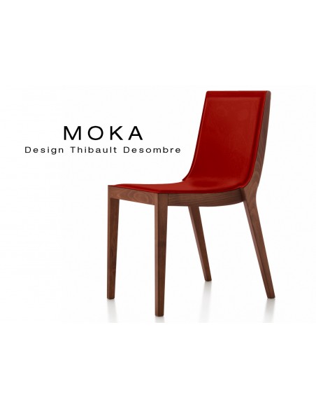 Chaise design MOKA en bois, vernis acajou, assise capitonnée cuir couvrant collé carmin.