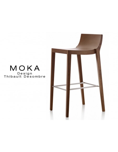 Tabouret design MOKA assise en bois avec demi dossier, finition acajou. Repose-pieds en tube d'aluminium.