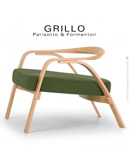 Fauteuil lounge design GRILLO, pour intérieur, piétement placage bois de Chêne vernis, assise et dossier coussins.