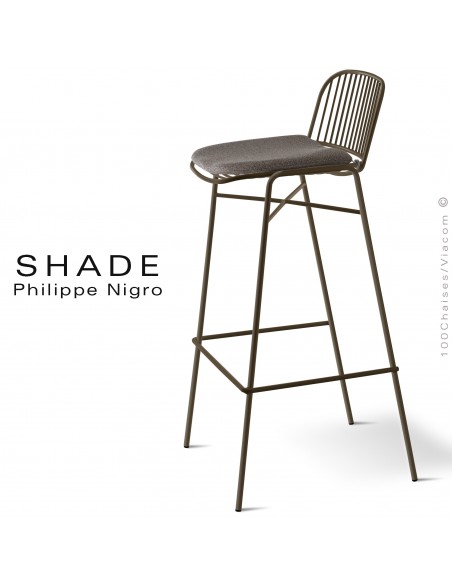 Tabouret de bar design acier peint marron SHADE-624, empilable avec coussin, traitement cataphorèse, milieu salin.