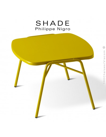 Table basse ou d'appoint pour extérieur, SHADE, hauteur 42 cm., dimensions plateau 48x48 cm., couleur jaune curry.