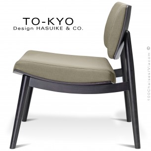 Fauteuil lux lounge design TOKYO, structure bois teinté noir, assise et dossier mousse, habillage tissu Medley couleur argile.