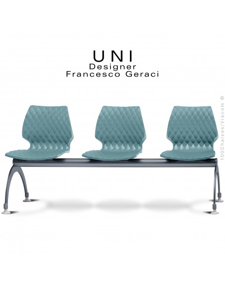 Banc ou assise sur poutre UNI, 3 places, piétement peint anthracite, assise coque effet matelassé couleur bleu poudre.