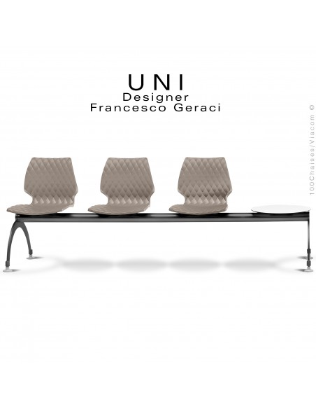 Banc ou assise sur poutre UNI, 3 places, assise couleur gris tourterelle piétement peint noir.