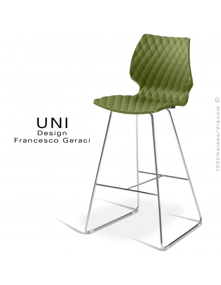 Tabouret design de bar UNI, piétement luge chromé brillant, assise coque plastique couleur vert olive.