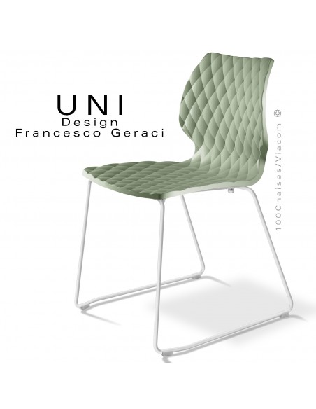 Chaise design UNI, piétement luge peint blanc, assise coque plastique couleur vert pistache.