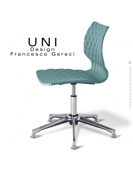 Chaise de bureau pivotante avec vérin d'élévation de l'assise plastique couleur bleu poudre sur piétement aluminium brillant.