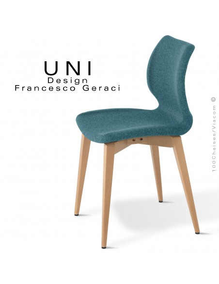 Chaise repas CHR, collection UNI, piétement bois de hêtre teinté châtaignier, assise mousse habillage tissu Medley bleu clair.