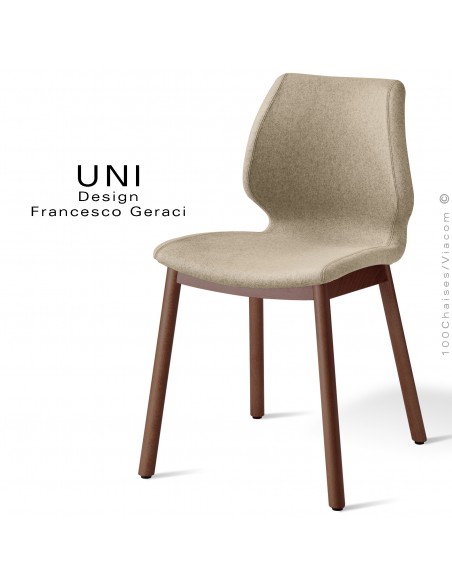 Chaise UNI, pieds bois de hêtre teinté brun, assise et dossier garnis de mousse, habillage tissu Medley couleur corde.