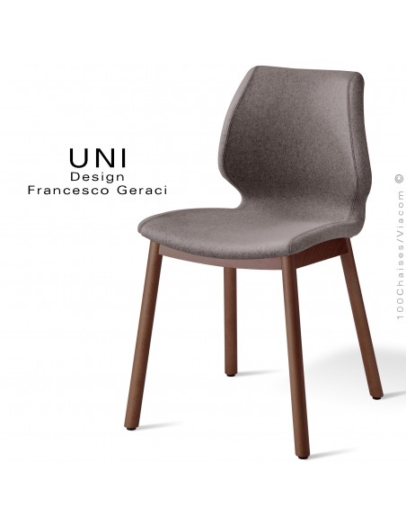 Chaise UNI, pieds bois de hêtre teinté brun, assise et dossier garnis de mousse, habillage tissu Medley couleur gris.