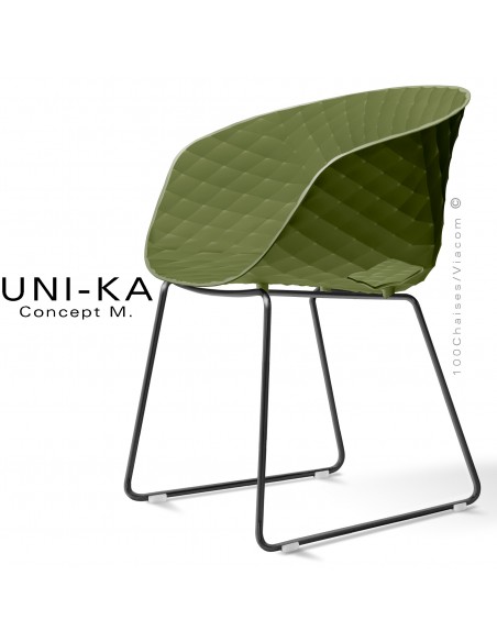 Fauteuil design UNIKA, coque plastique couleur olive effet matelassé, piétement luge peint noir.