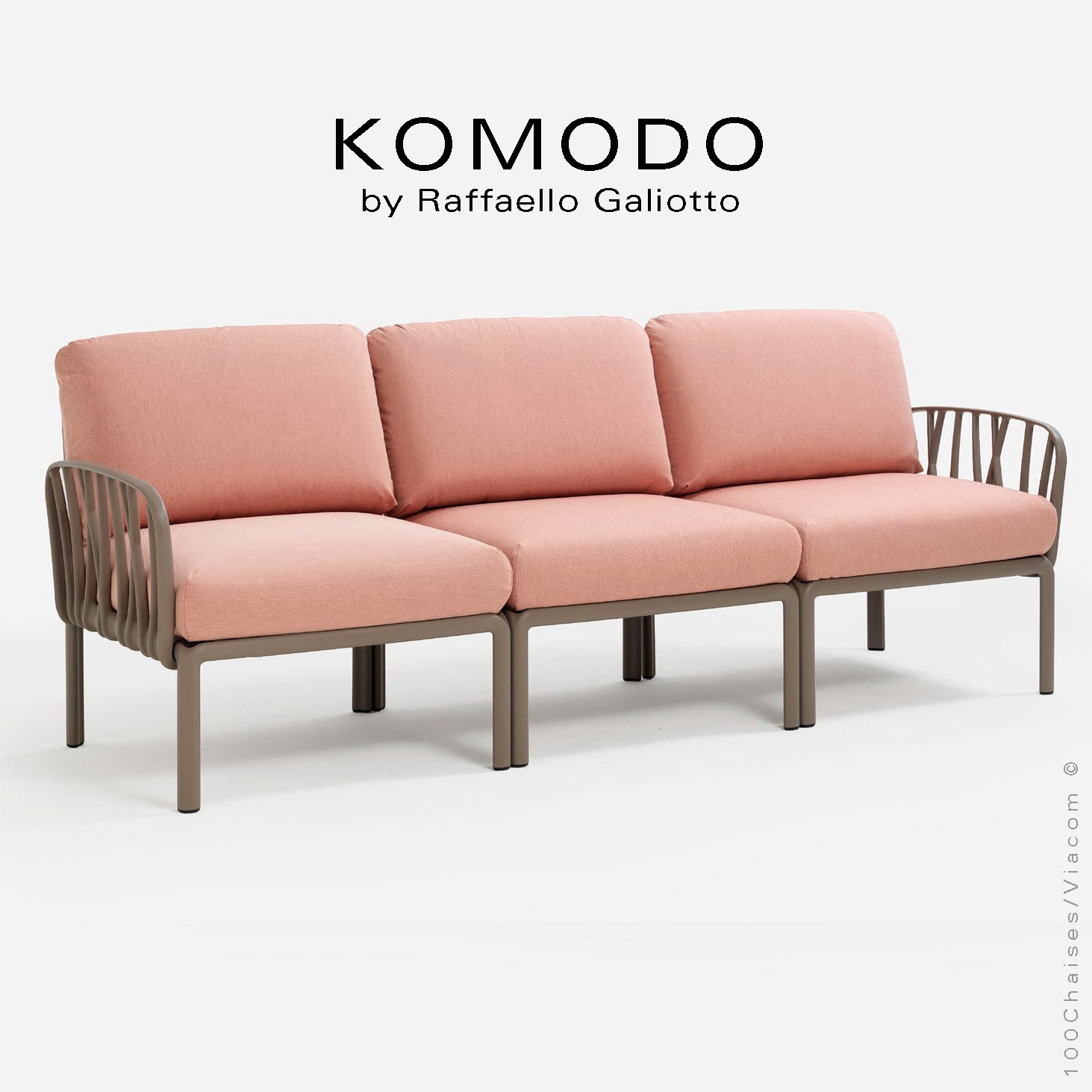 Fauteuil confort KOMODO, structure plastique, avec coussin d'assise et  dossier, tissu hydrofuge pour extérieur.