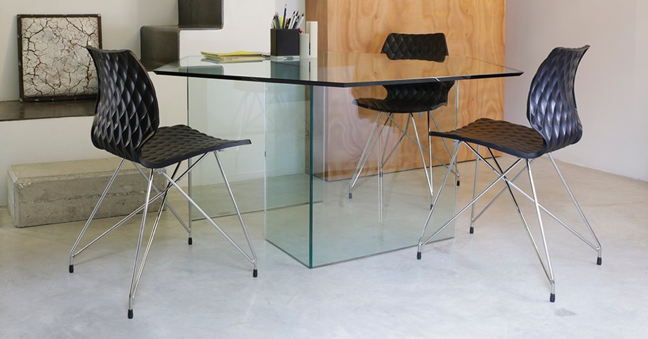 Du mobilier en verre design pour les professionnels !du mobilier design en tissu pour les professionnels !